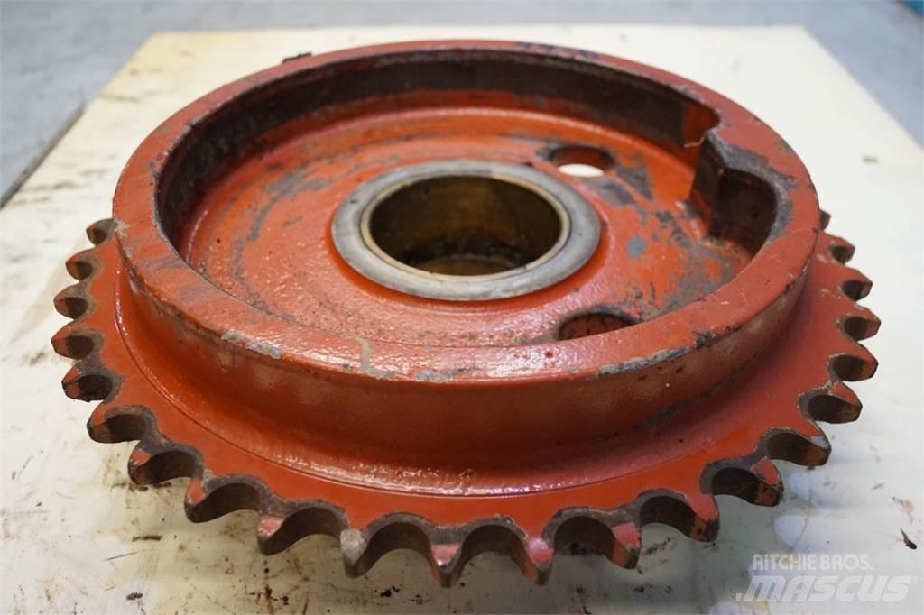 Hesston 4900 其他牧草收穫設備