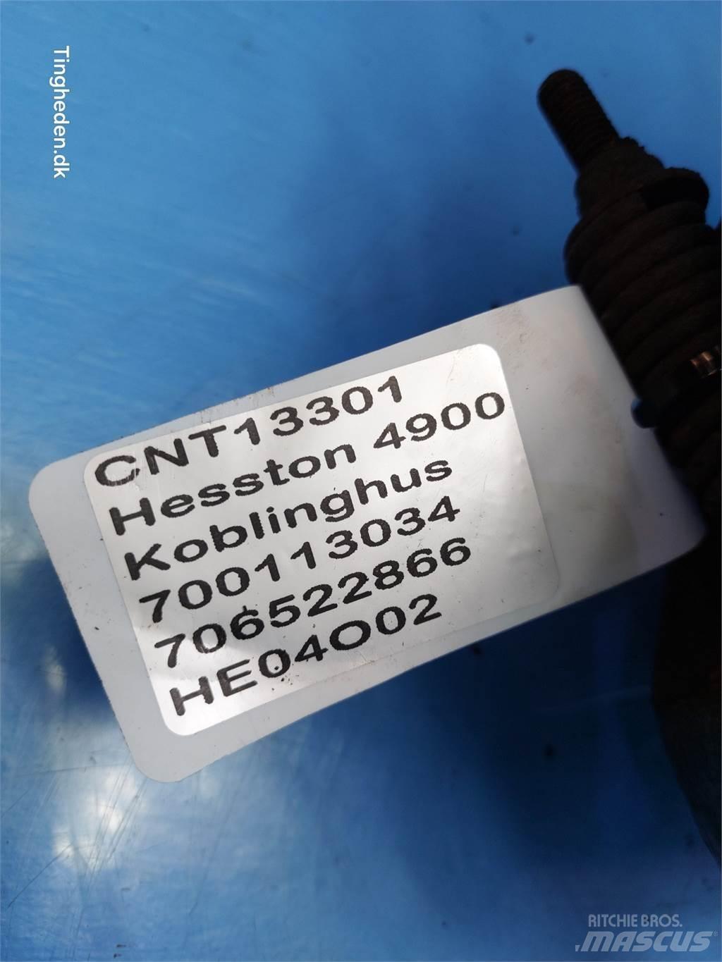 Hesston 4900 傳動裝置