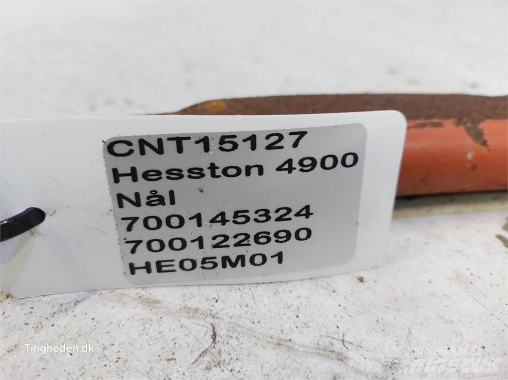 Hesston 4900 其他農業機械