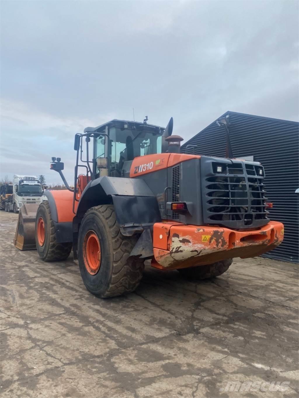 Hitachi ZW310 輪胎式裝載機