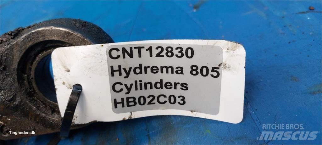 Hydrema 805 軸