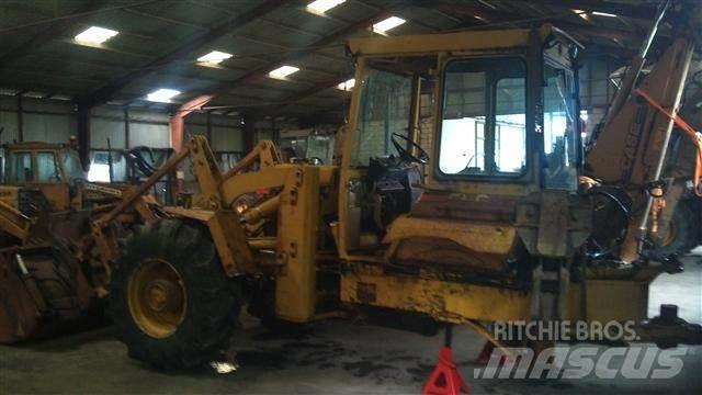 Hydrema 806 反鏟裝載機