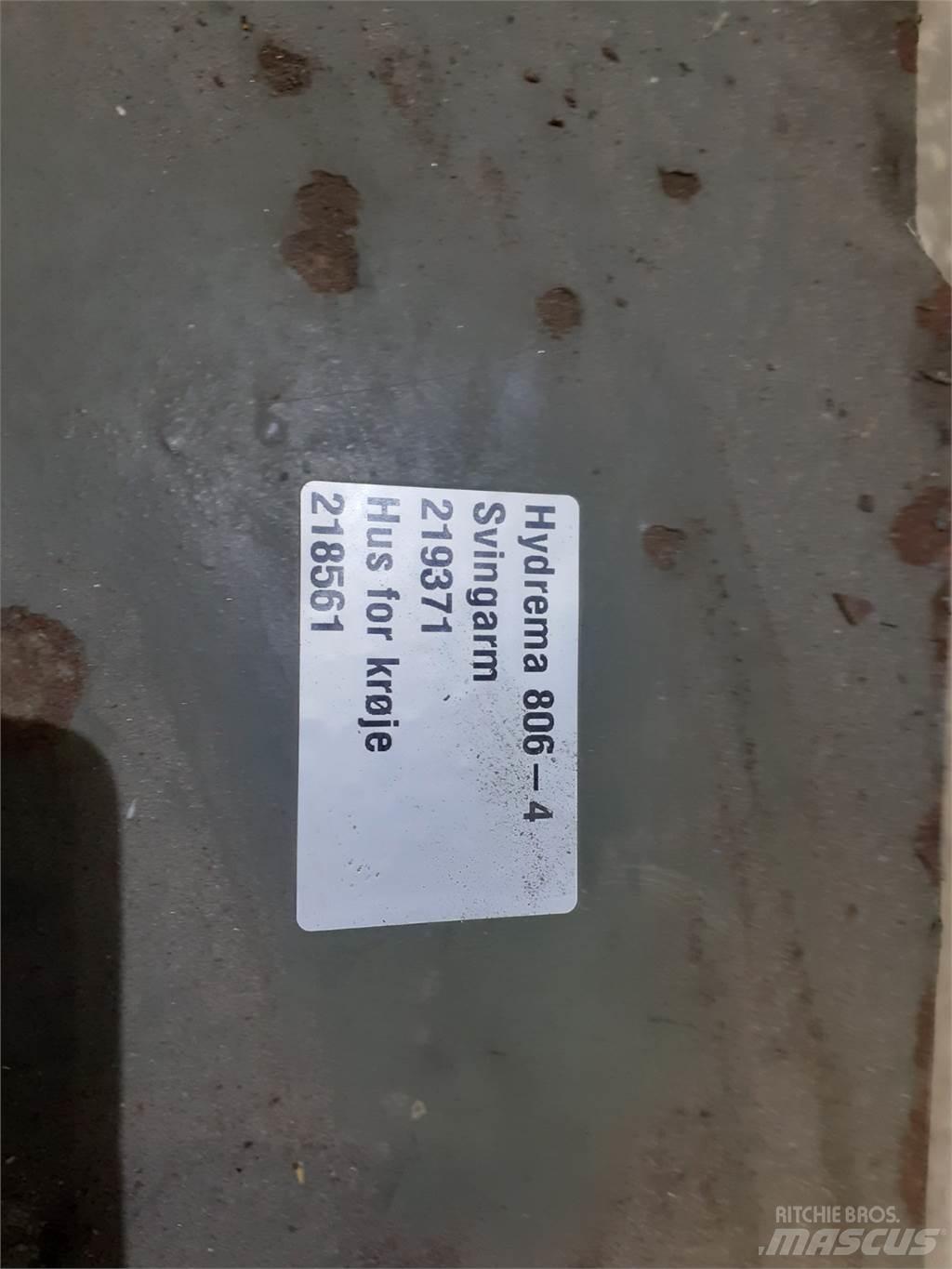 Hydrema 806 反向鏟
