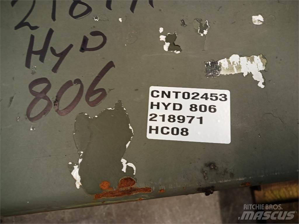 Hydrema 806 反向鏟