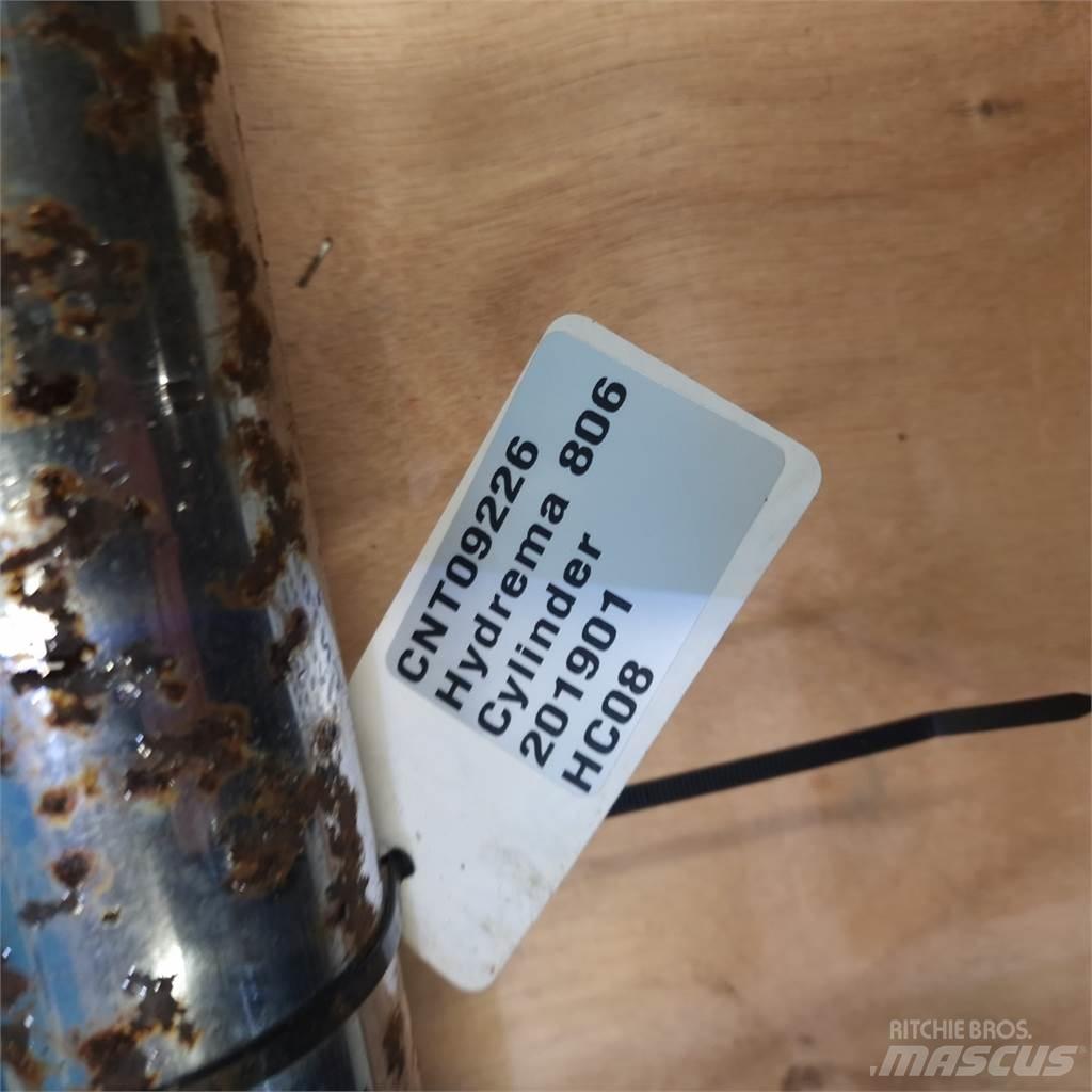 Hydrema 806 反向鏟