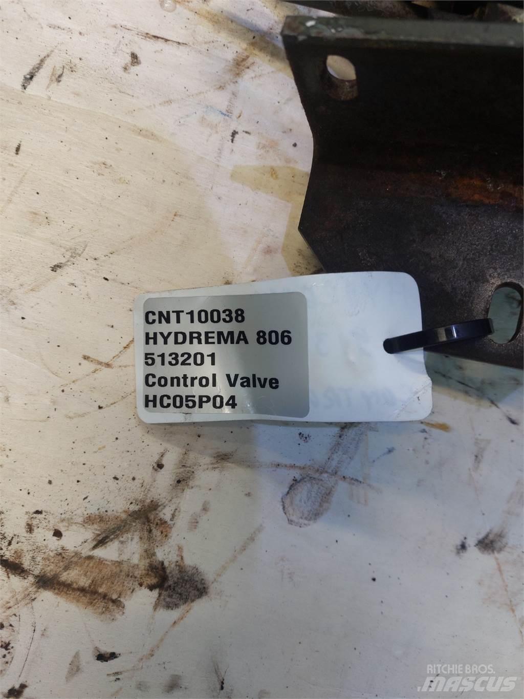 Hydrema 806 油壓