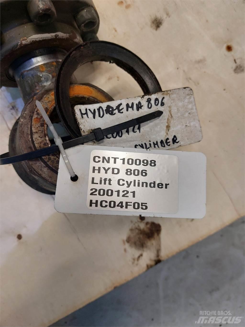 Hydrema 806 反向鏟