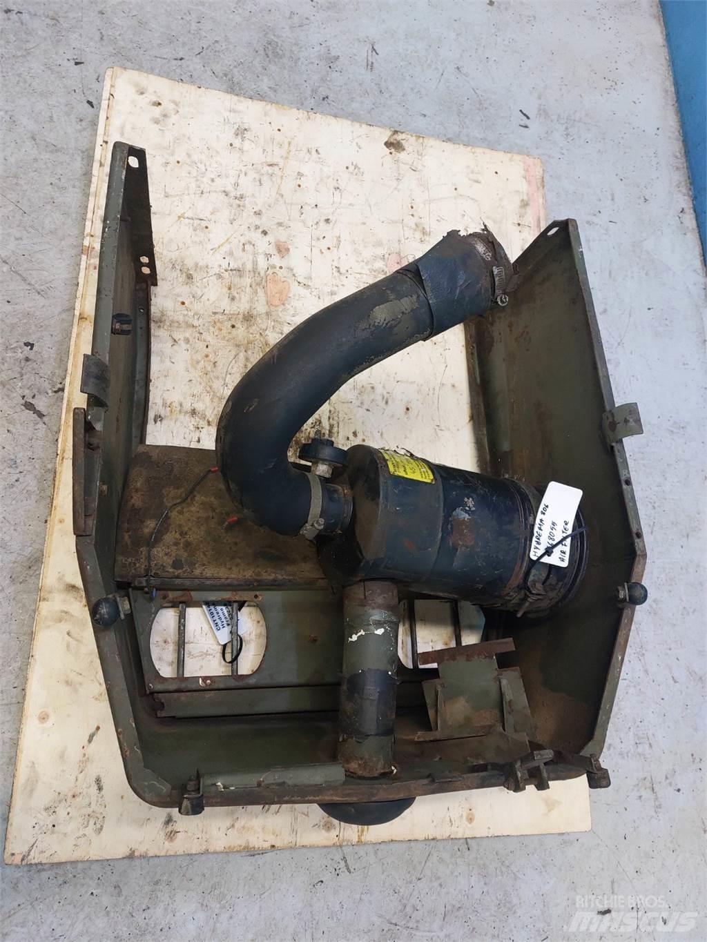 Hydrema 806 篩分機