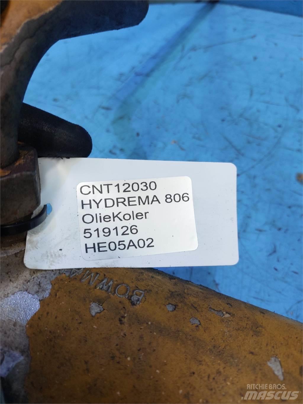 Hydrema 806 散熱器/水箱