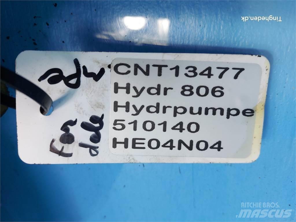 Hydrema 806 油壓