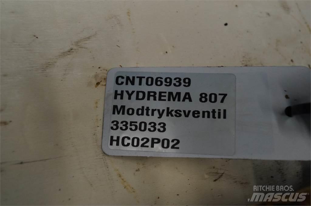 Hydrema 807 油壓