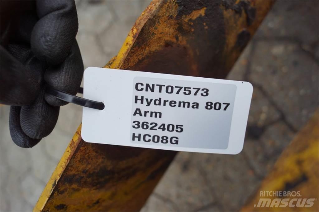 Hydrema 807 吊桿和鏟斗