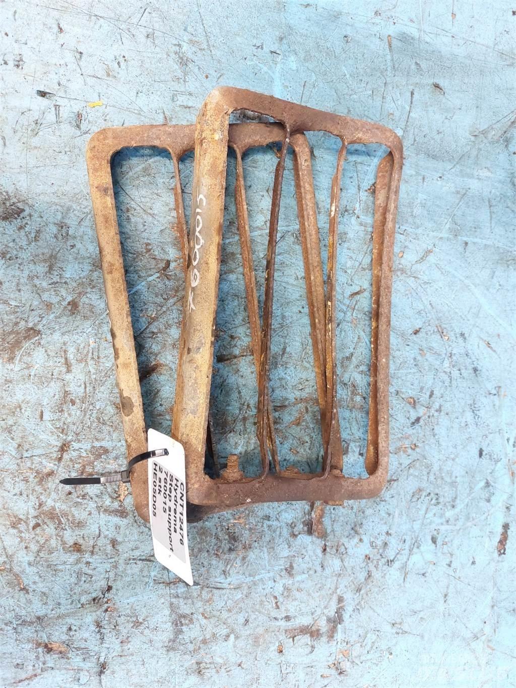 Hydrema 906 篩分機