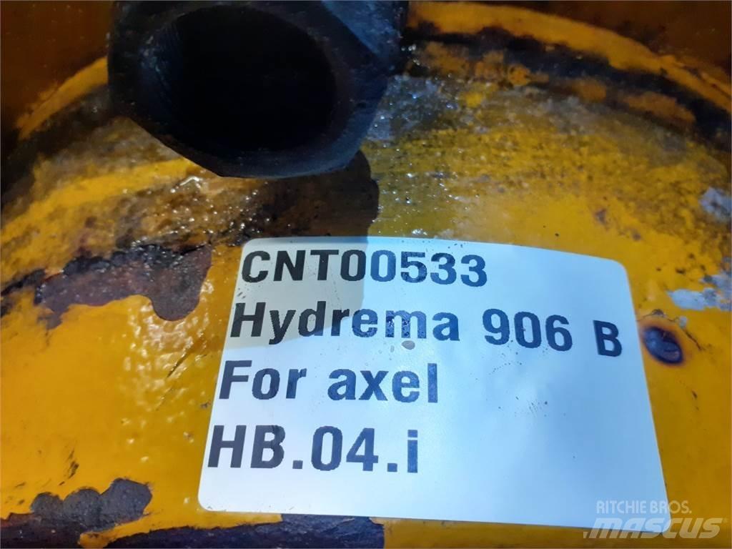 Hydrema 906B 軸
