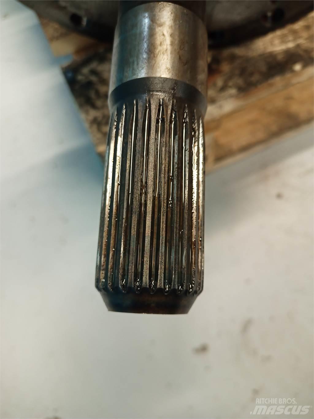 Hydrema 906B 軸