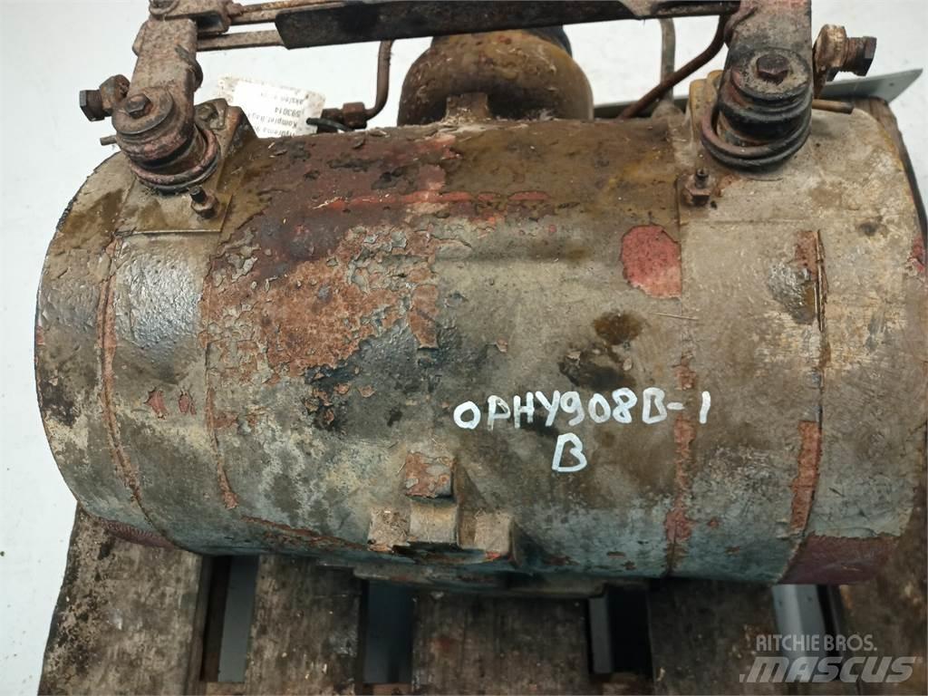 Hydrema 906B 軸