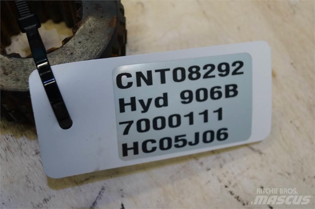 Hydrema 906B 軸