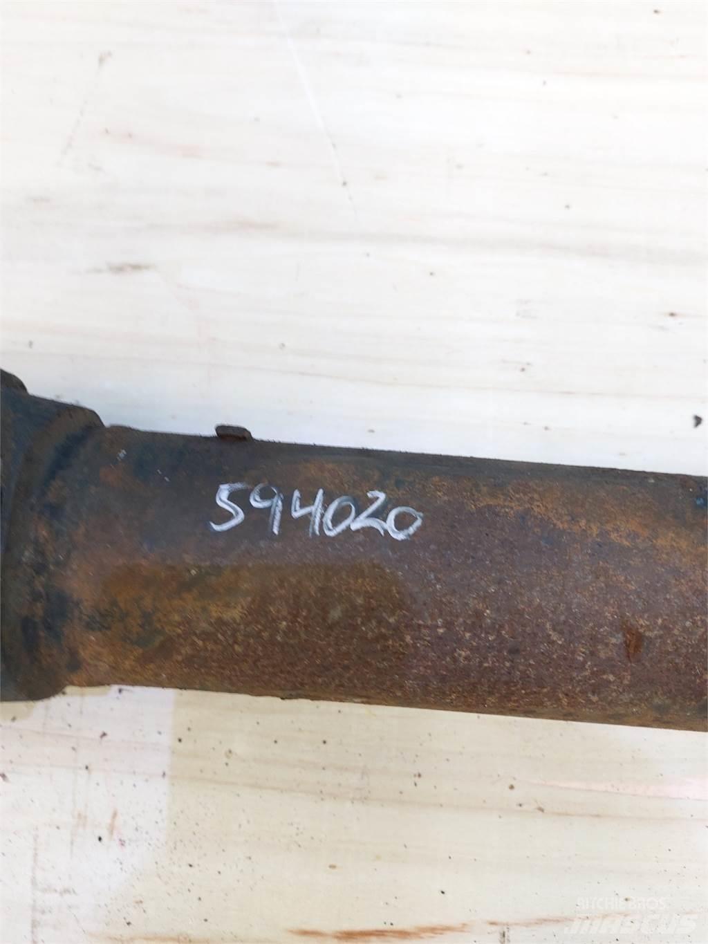 Hydrema 906B 軸