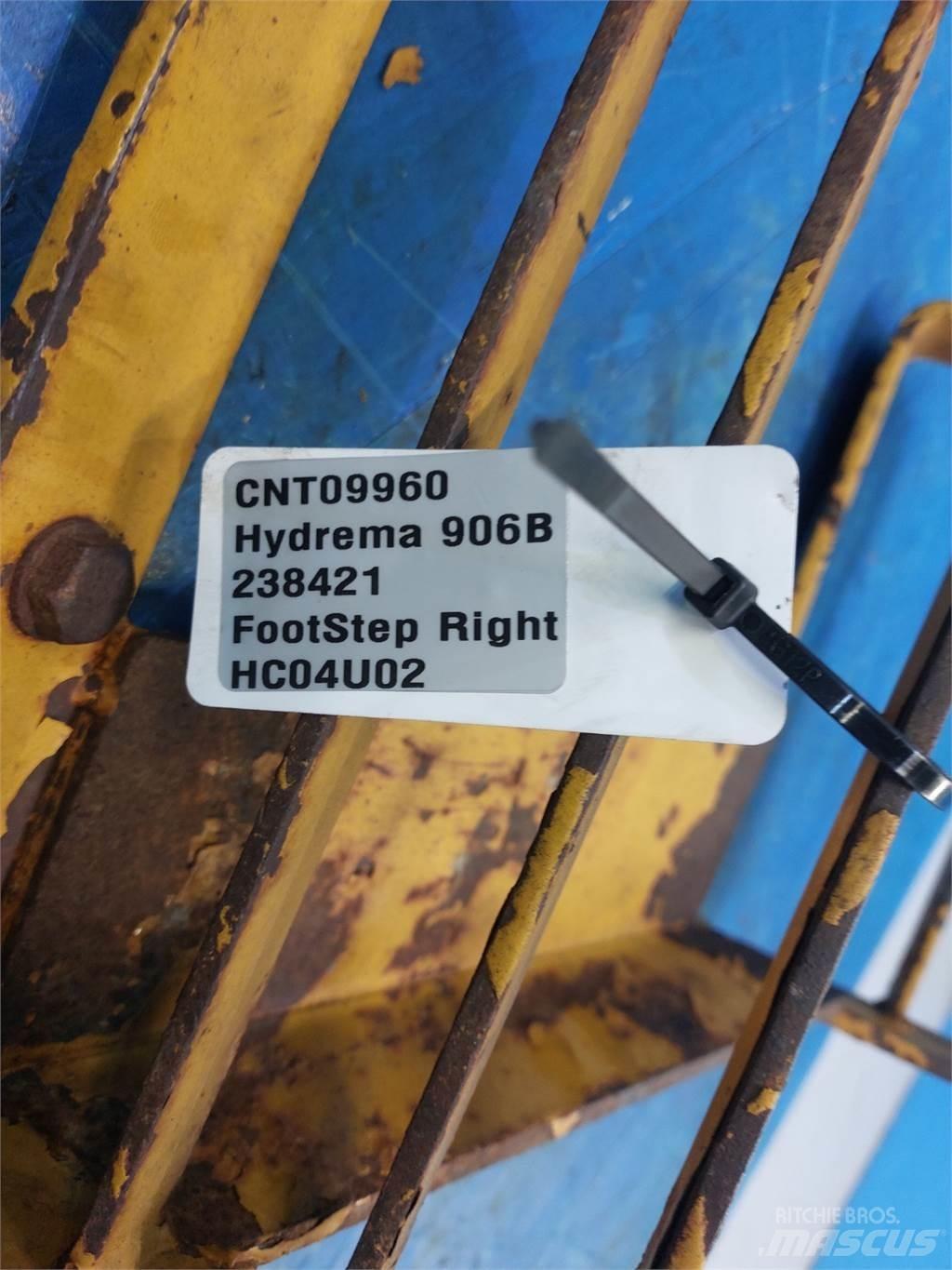 Hydrema 906B 篩分機