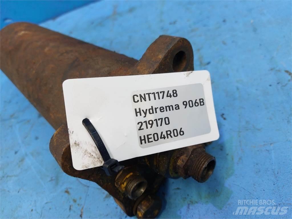 Hydrema 906B 反向鏟