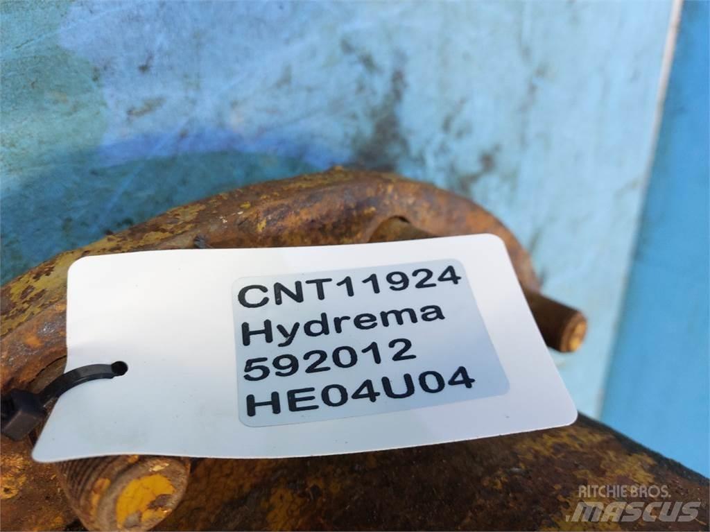 Hydrema 906B 軸