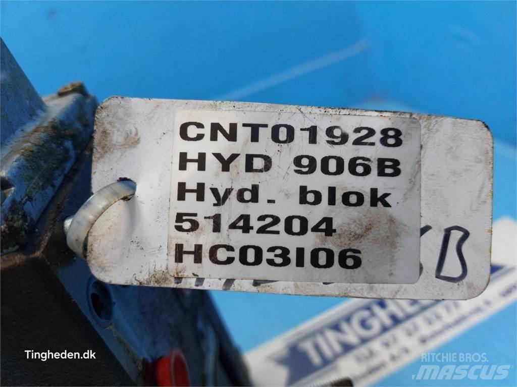 Hydrema 906B 油壓