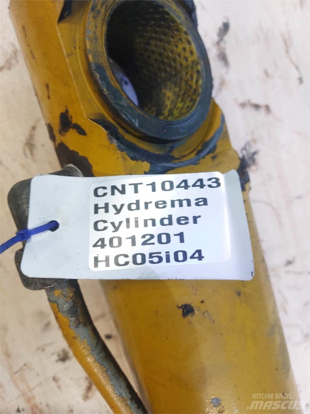 Hydrema 906C 吊桿和鏟斗