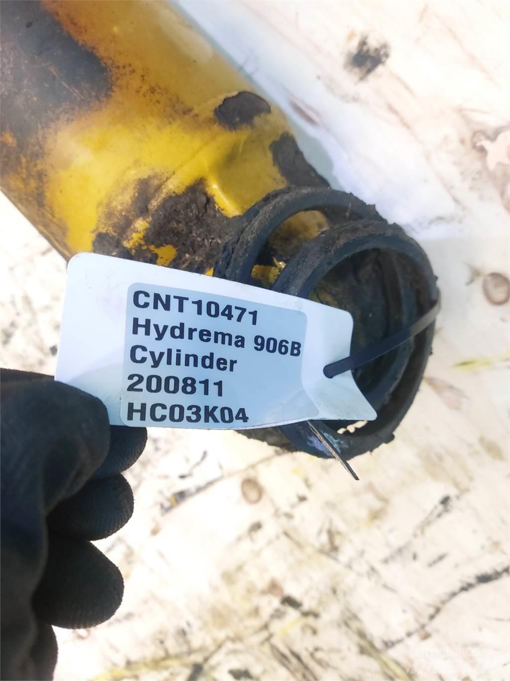 Hydrema 906C 吊桿和鏟斗