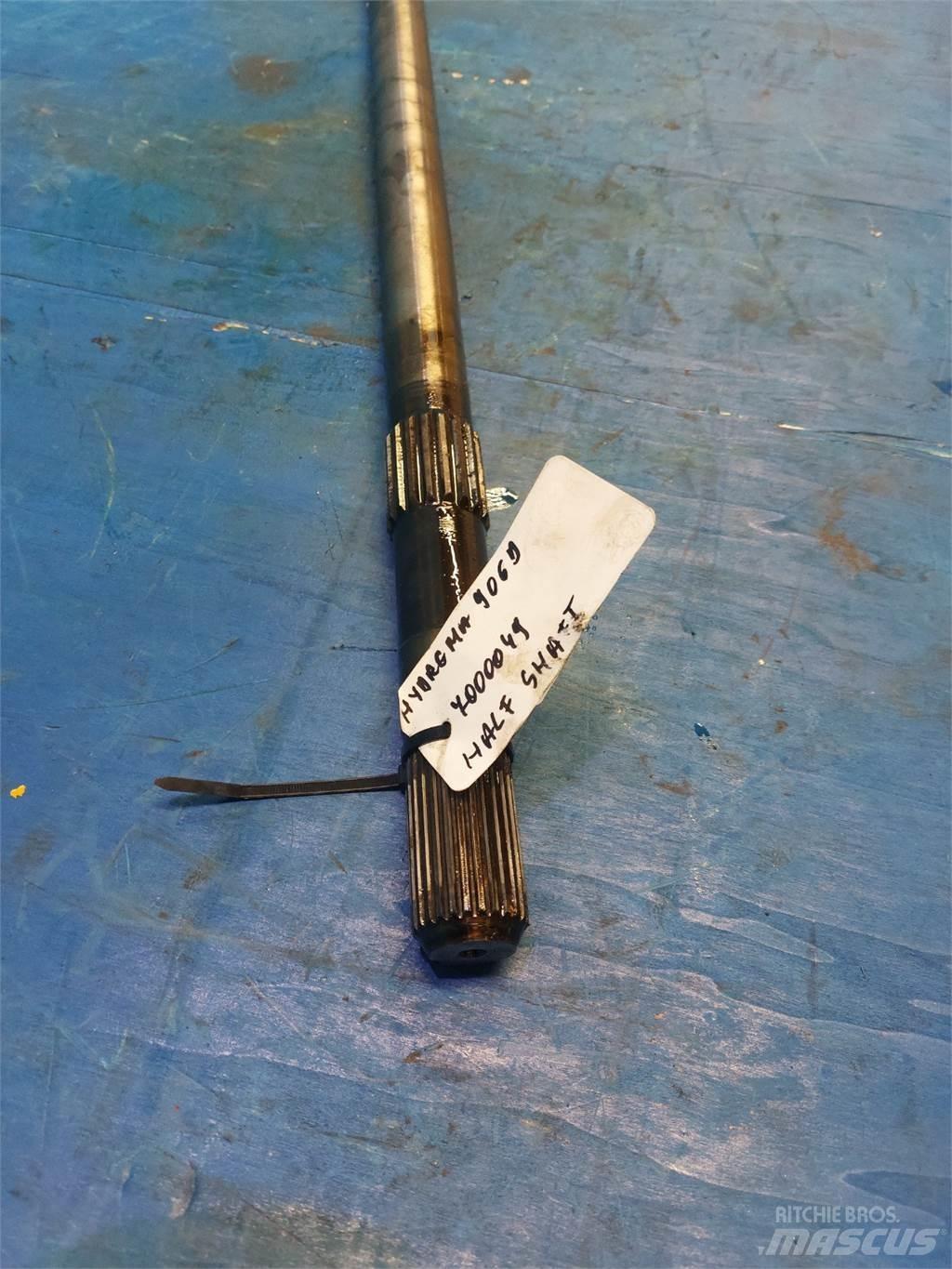 Hydrema 906D 傳動裝置