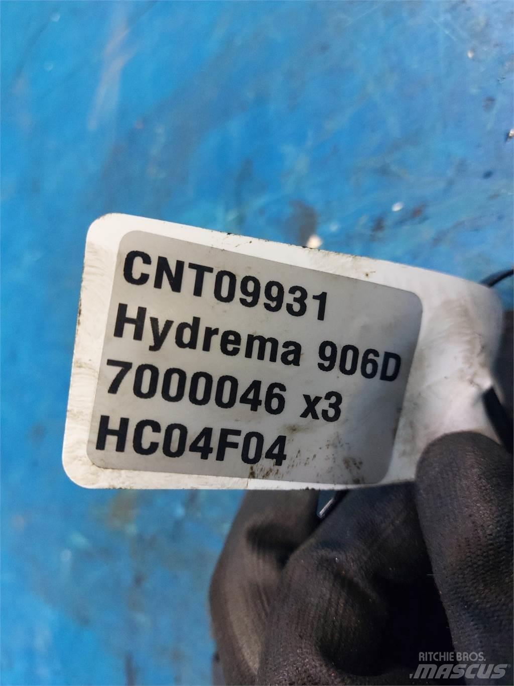 Hydrema 906D 傳動裝置