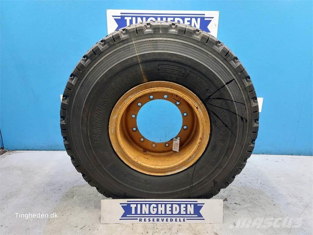 JCB 25 20.5R25 輪胎、車輪和輪圈