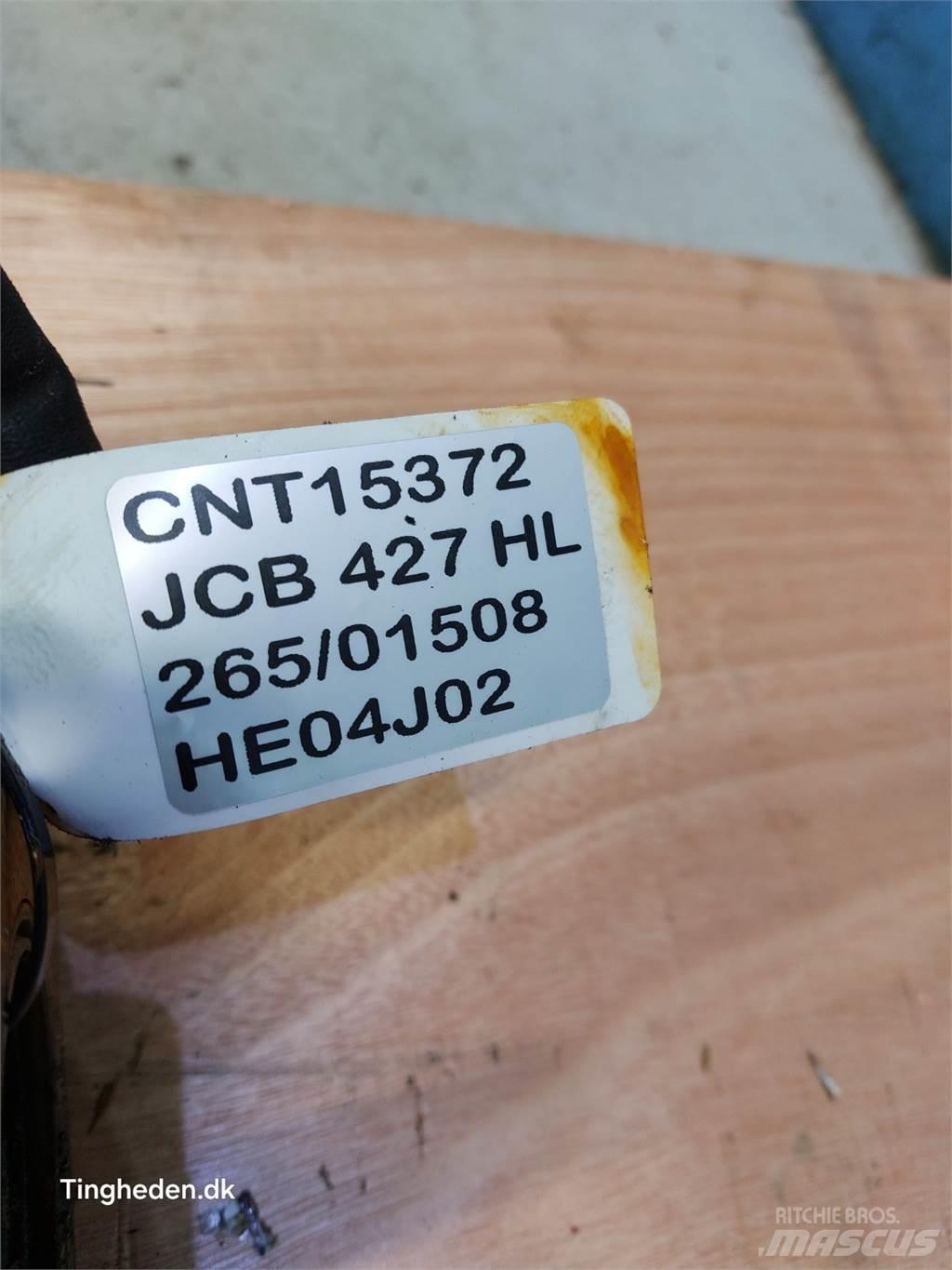 JCB 427 HL 吊桿和鏟斗