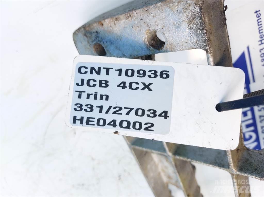 JCB 4CX 篩分機