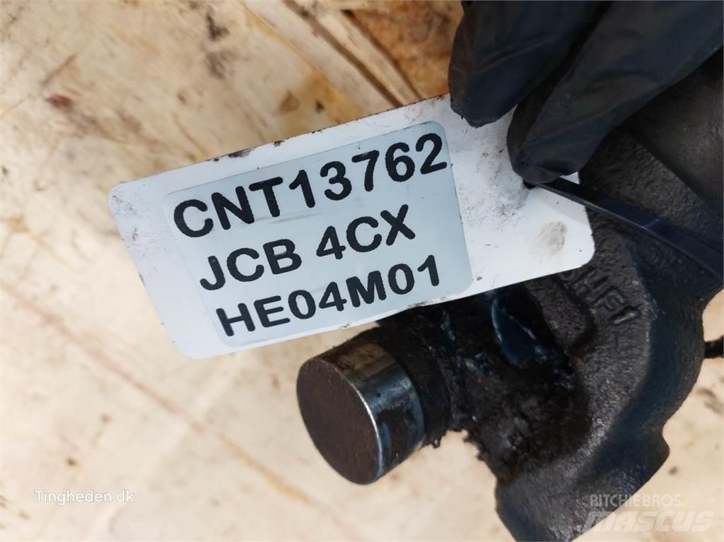 JCB 4CX 傳動裝置