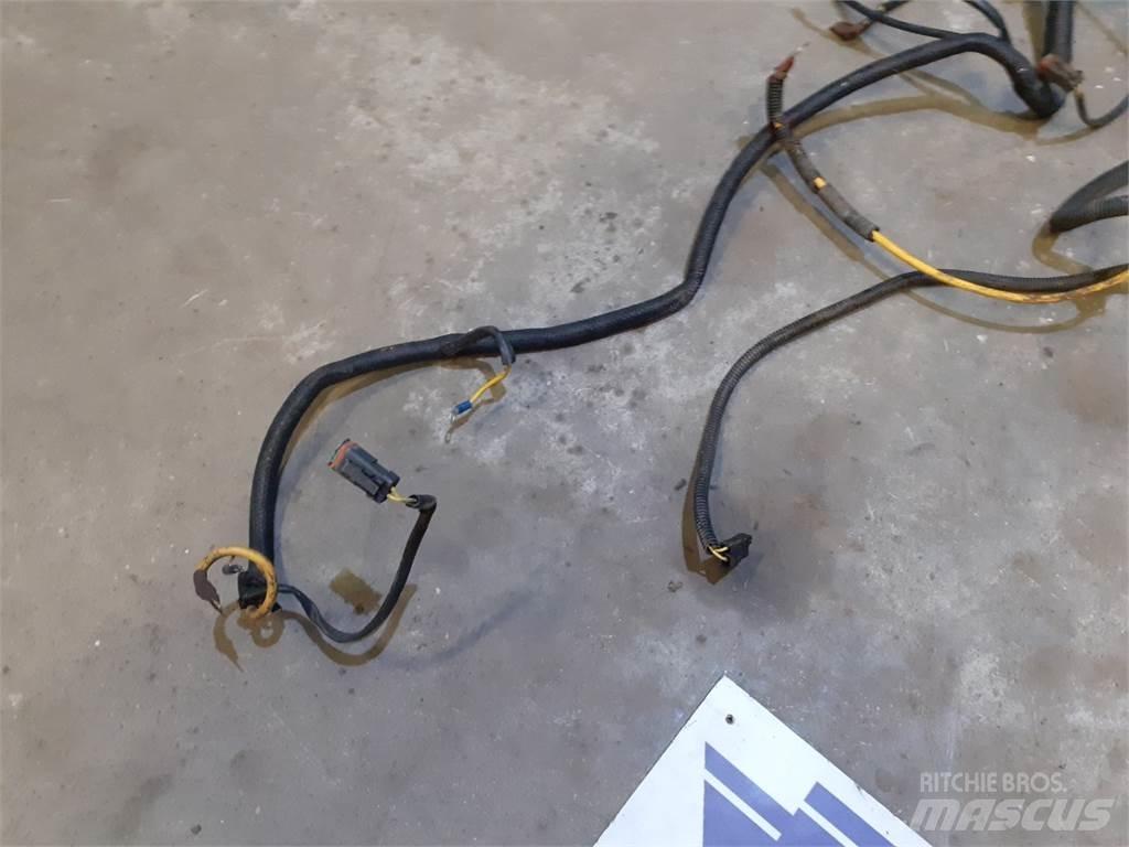 JCB 8052 電子設備
