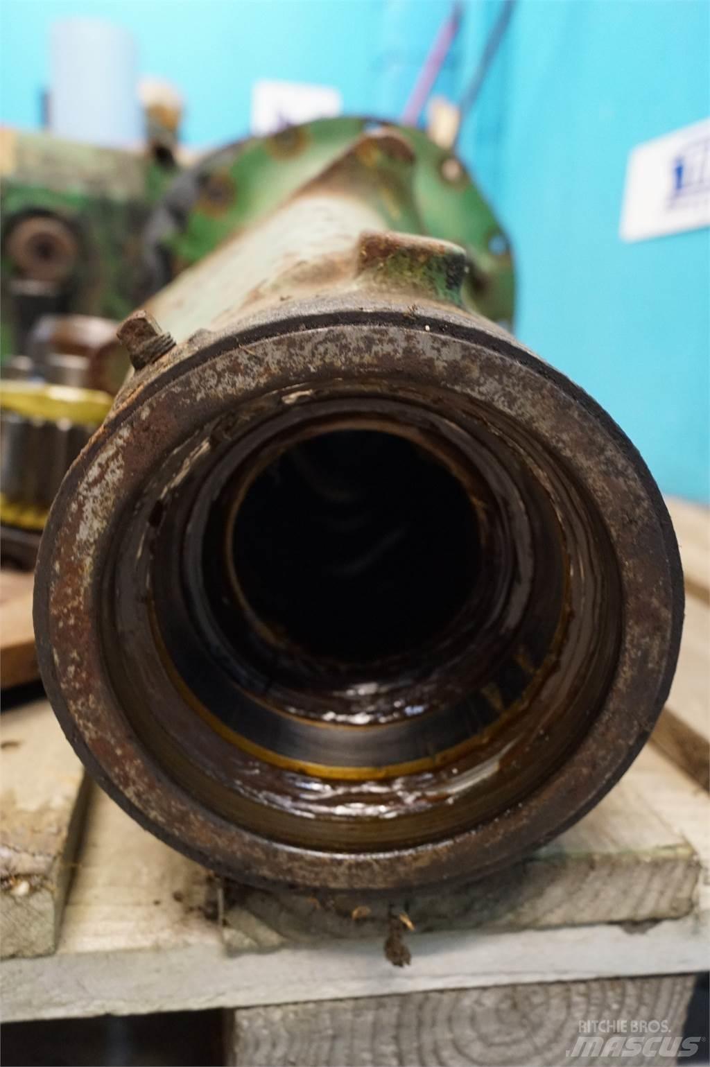 John Deere 1042 傳動裝置