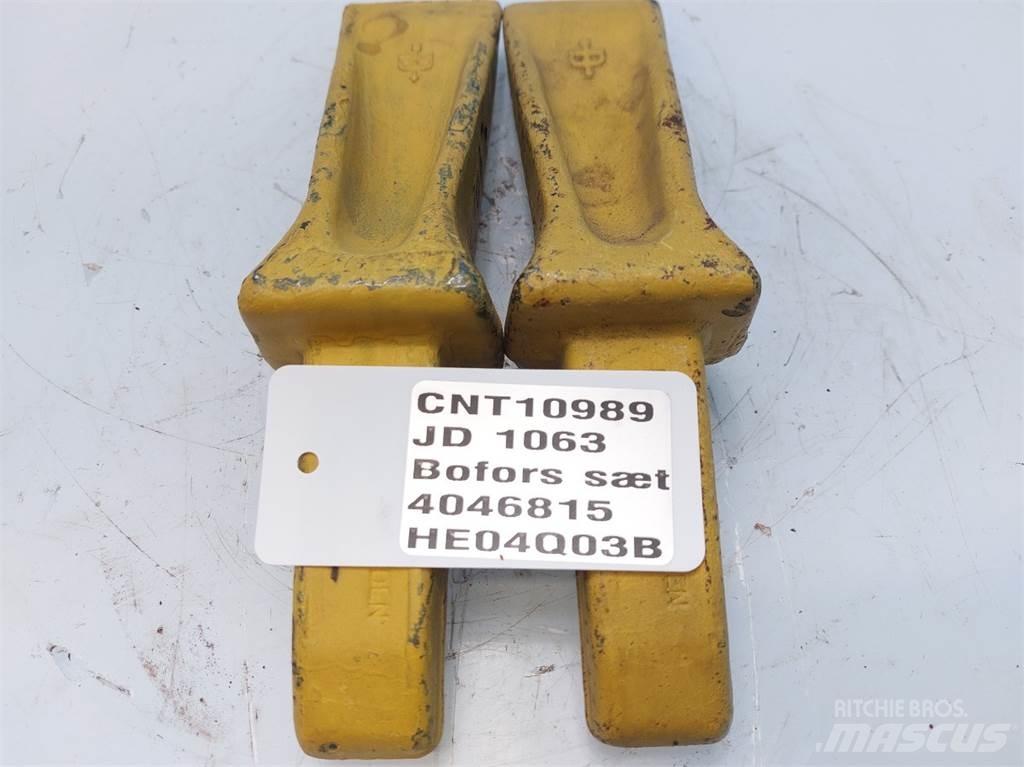John Deere 1063 鏟斗
