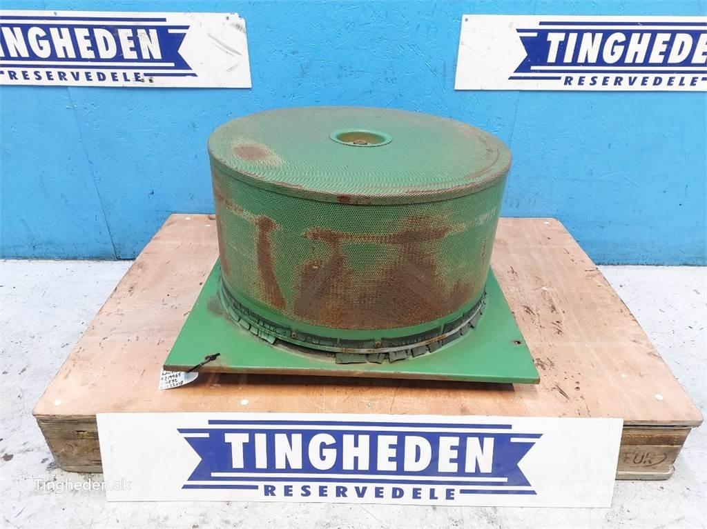 John Deere 1065 散熱器/水箱