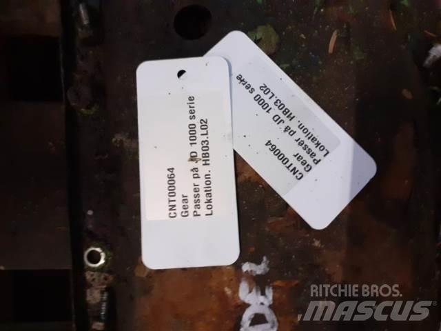 John Deere 1075 傳動裝置