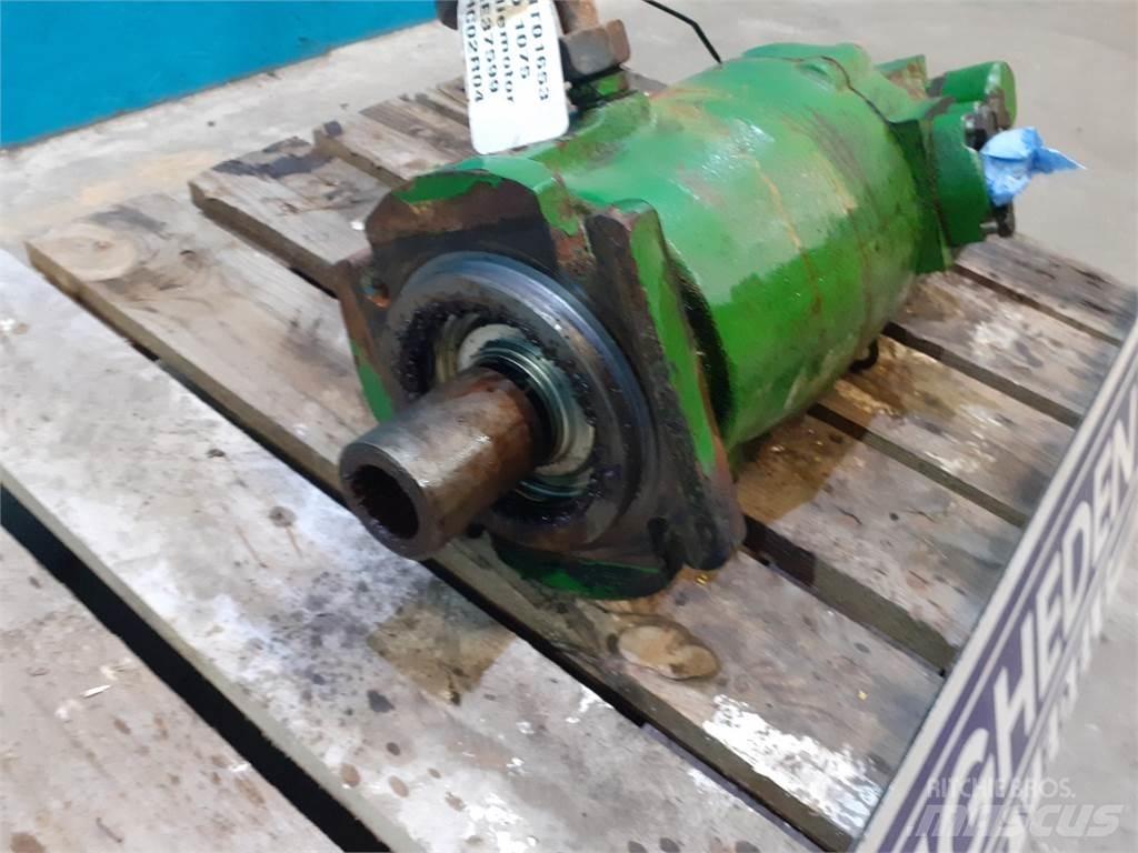 John Deere 1075 油壓