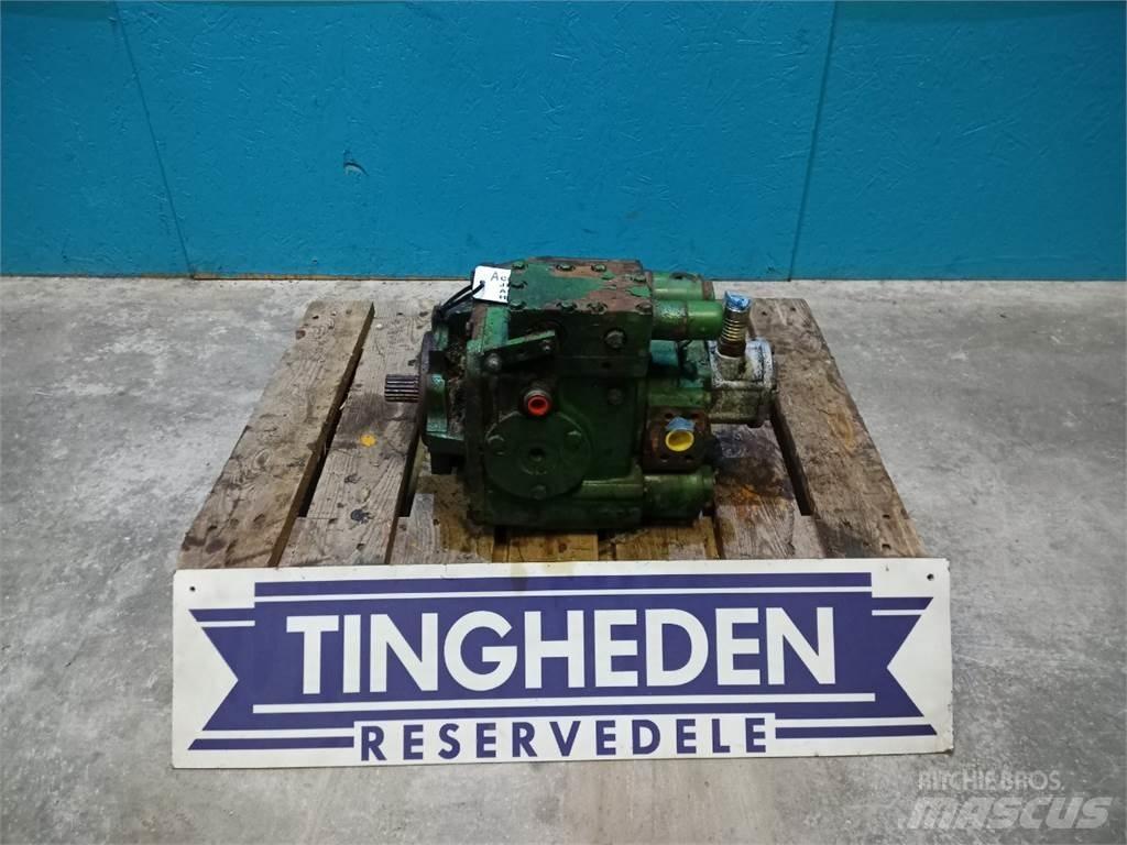 John Deere 1085 油壓