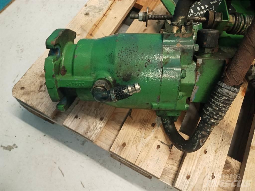 John Deere 1085 油壓