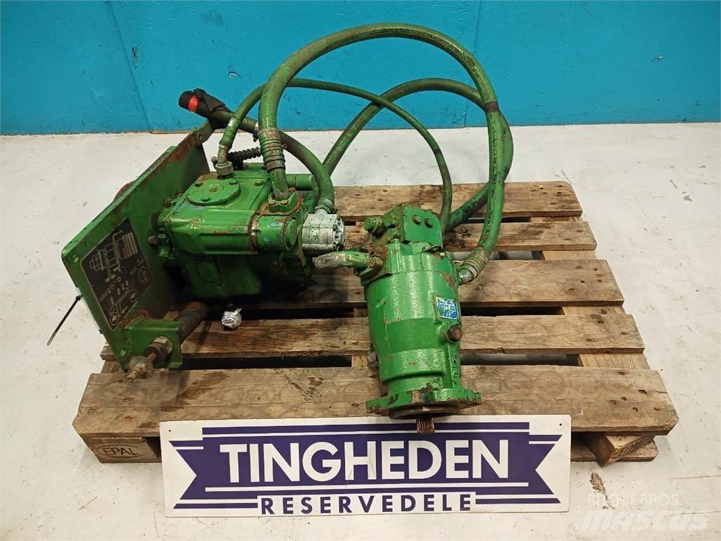 John Deere 1085 油壓