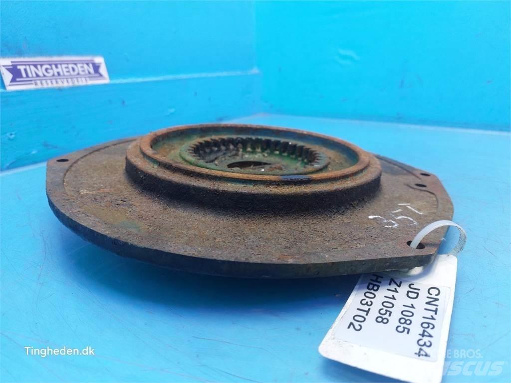 John Deere 1085 砂鹽撒布機