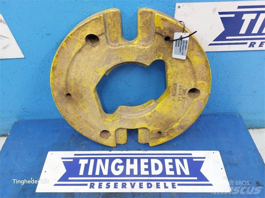 John Deere 1120 前配重塊