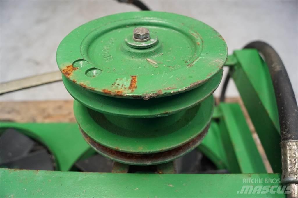 John Deere 1170 散熱器/水箱