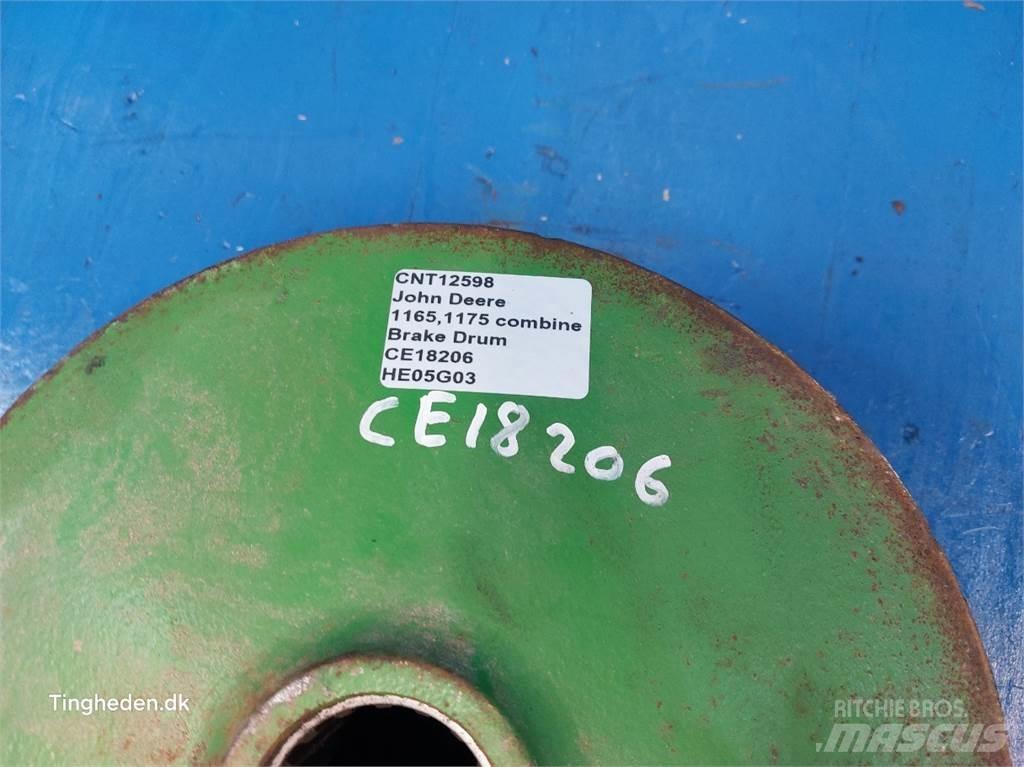 John Deere 1175 傳動裝置