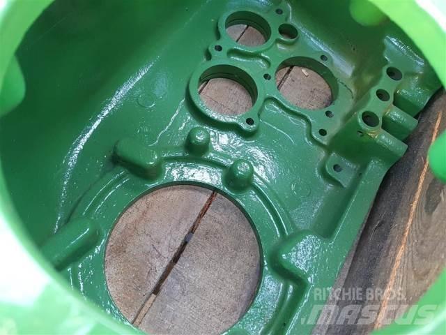 John Deere 1177 傳動裝置