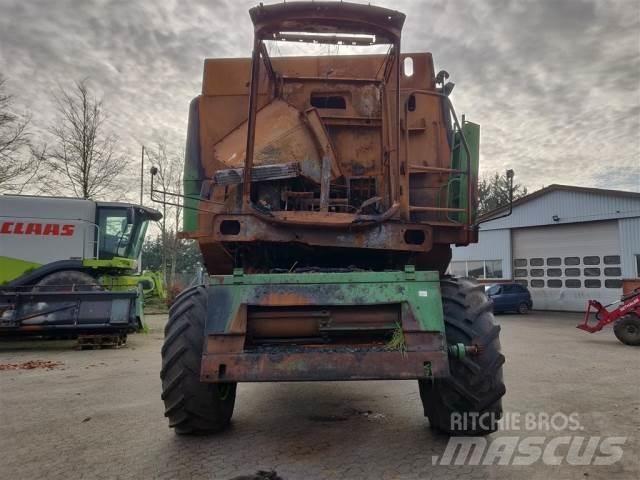 John Deere 1177 聯合收穫機