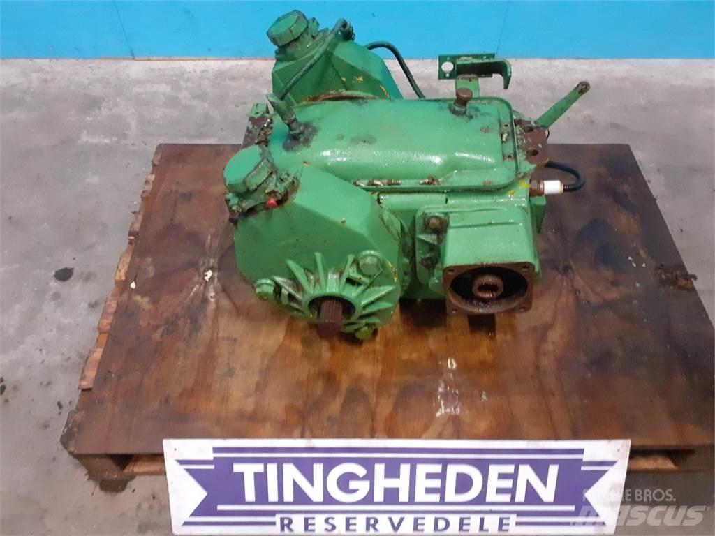 John Deere 1177 傳動裝置
